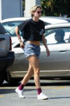 kristen-stewart-in-jeans-shorts-09-03-2019-9.jpg