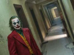 joker-2019-001-joaquin-phoenix-canted-corridor-CROP.jpg