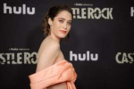 lizzy-caplan-at-castle-rock-season-2-premiere-in-west-holly[...].jpg