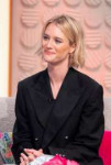 mackenzie-davis-at-lorraine-tv-show-in-london-10-16-2019-1.jpg