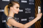 cara-delevingne-samsung-spaceselfie-campaign-party-in-londo[...].jpg