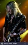 doug-aldrich-marshall-amp-50-years-of-loud-live-concert-hel[...].jpg