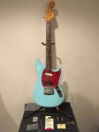 Kurt-Cobain-Fender-Mustang-Sonic-Blue-Guitar-w-Fender.jpg