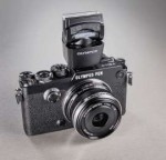 olympus-pen-f-hubriidkaamera-photopoint-flash.gif