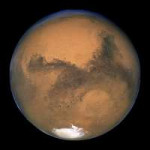 13-26-22-600px-Mars23aug2003hubble.jpg