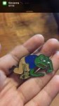 zeqrsw-l-610x610-jewels-memes-pepe-frog-buttons-pins-access[...].jpg