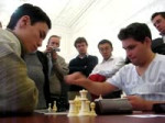 Vlad Tkachev chess blitz [360p].mp4