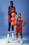 manute-bol-n-muggsy-bogues.jpg