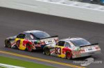 nascar-cup-daytona-ii-2011-kasey-kahne-red-bull-racing-team[...].jpg