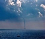 Vortexwaterspout.jpg