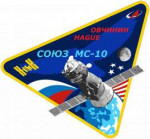 1024px-Soyuz-MS-10-Mission-Patch.png