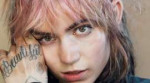 grimes-1458127886-list-handheld-0.jpg