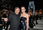 la-lb-media-afp-gettystar-wars-the-last-jedi-premiere2-2017[...].jpg