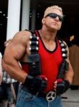 duke-nukem-cosplay[1].jpg