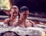 Xena-Gabrielle-xena-and-gabrielle-27227532-500-394.jpg