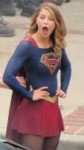 Melissa-Benoist-and-Yael-Grobglas-duel-filming-Supergirl-in[...].jpg