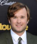 c4c34f440cacca8ce211a7c18e38bbe3--haley-joel-osment-pilots.jpg