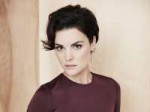 5040429-actress-black-hair-face-jaimie-alexander-short-hair.jpg