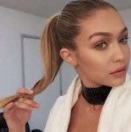 gigi-hadid-perfect-ponytail-get-look-ftr.jpg