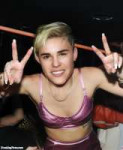 Female-Justin-Bieber--113629.jpg