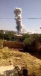 Syria Idlib - Serangan udara di daerah perkotaan di kota Ih[...].mp4
