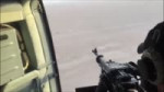 Iraqi Mi-17 door gunner destroys an ISIS vehicle in the des[...].mp4